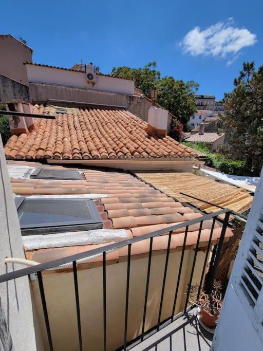 Air-conditioned With Bedroom And Balcony * Marseilles